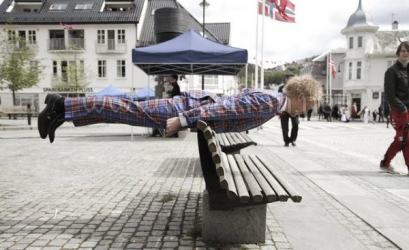 yuzustu-insan-planking-foto-37