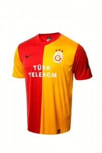 galatasaray_2012_sezon_formalari_3